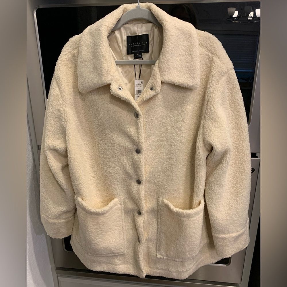 Sanctuary NWT Sherpa Jacket.  Size: XL.  Satin lined.